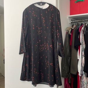NWT Oak + Fort loose fitted short floral dress
